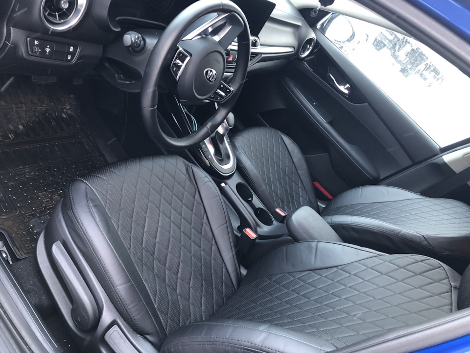 Чехлы на сиденья — KIA Cerato (4G), 2 л, 2021 года | аксессуары | DRIVE2