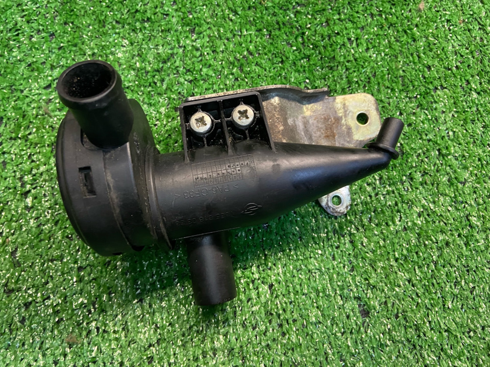 Маслоотделитель (сапун) с щупом на SsangYong Actyon (1G), SsangYong ...