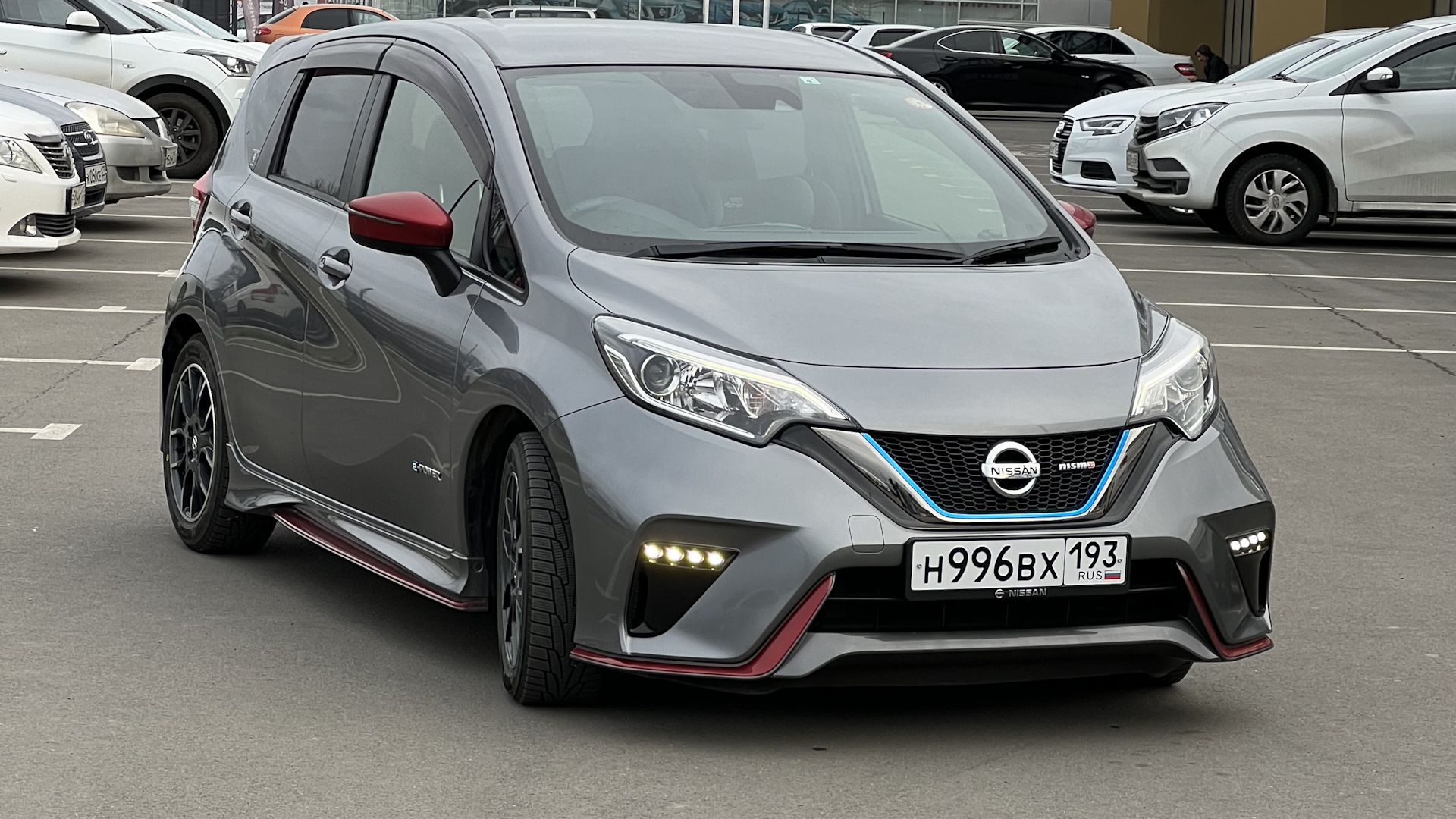 Nissan Note e-Power 1.2 гибридный 2017 | Очень_резвый_малый,NISMO на DRIVE2