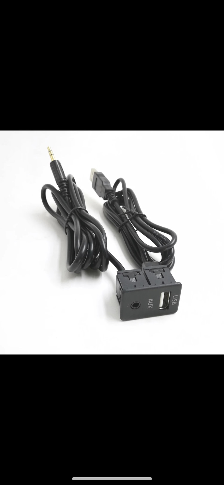 USB & AUX (с розеткой), держатель телефона с зарядкой, ручка АКПП — Toyota  Land Cruiser 200, 4,5 л, 2012 года | аксессуары | DRIVE2