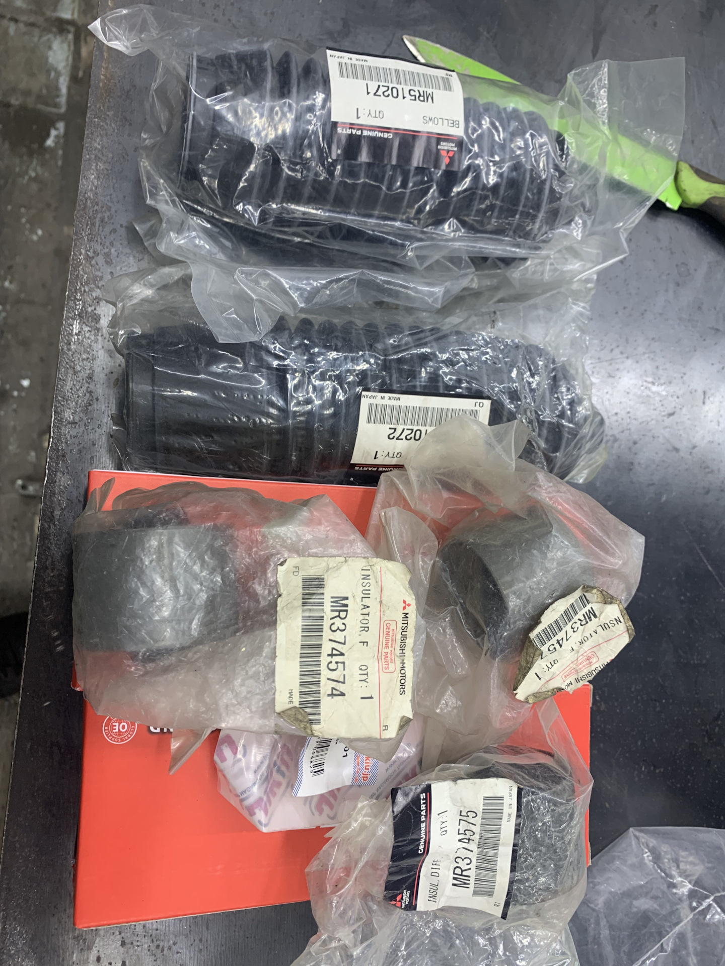 Стук в рейке — Mitsubishi Pajero (4G), 3 л, 2010 года | запчасти | DRIVE2