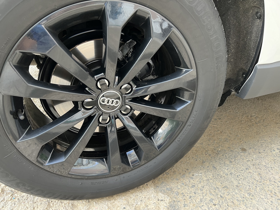 Фото в бортжурнале Audi Q5 (1G)