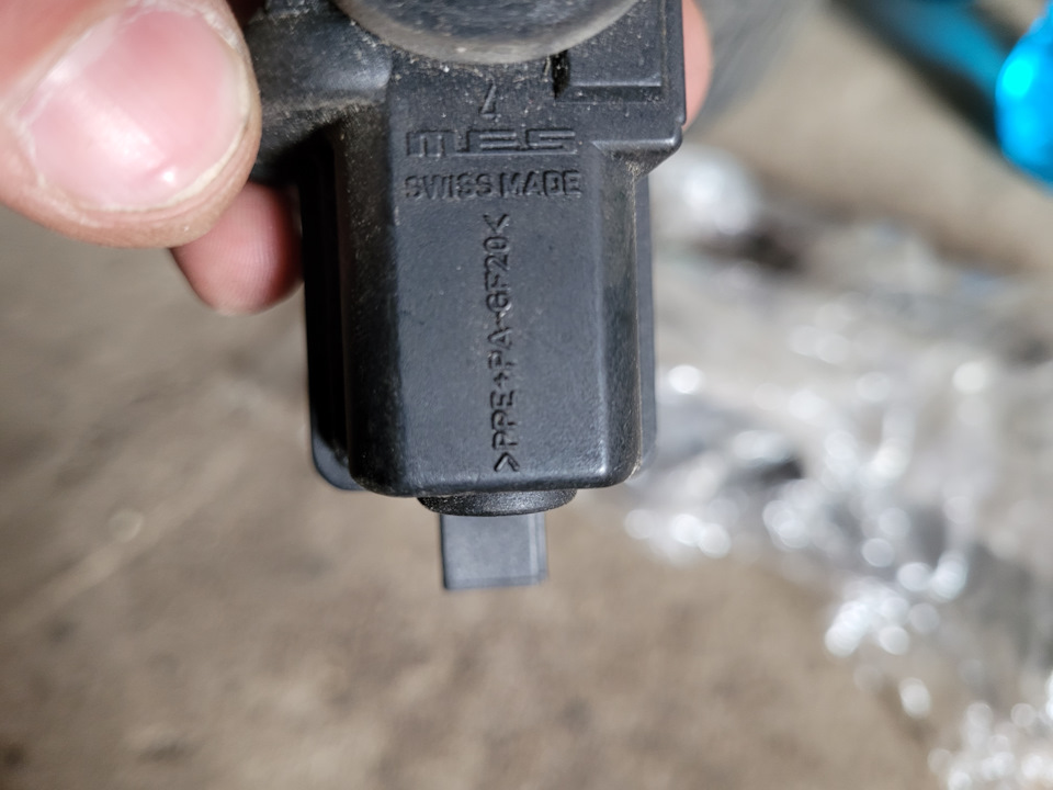 Моторчик корректора фар форд фокус 3. Моторчик корректора скорпио 2. Электрокорректор фар форд фокус 2. Корректор фар форд фиеста 2007. Корректор на форде.