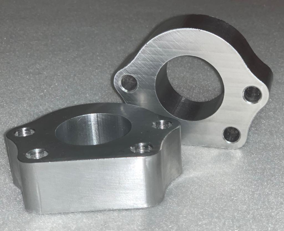 Продам проставки под шаровые Nissan Atlas, terrano на Nissan Atlas ...