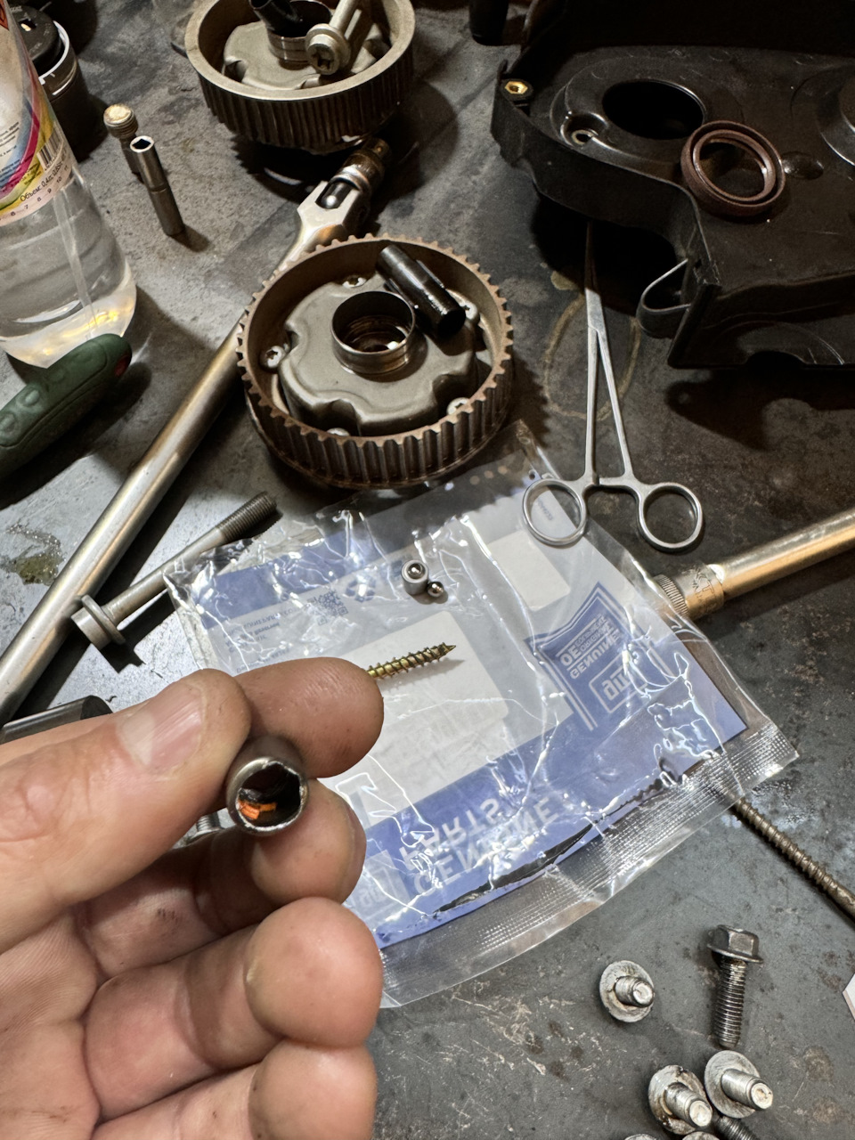 Остатки корпуса клапана — Chevrolet Cruze (1G)