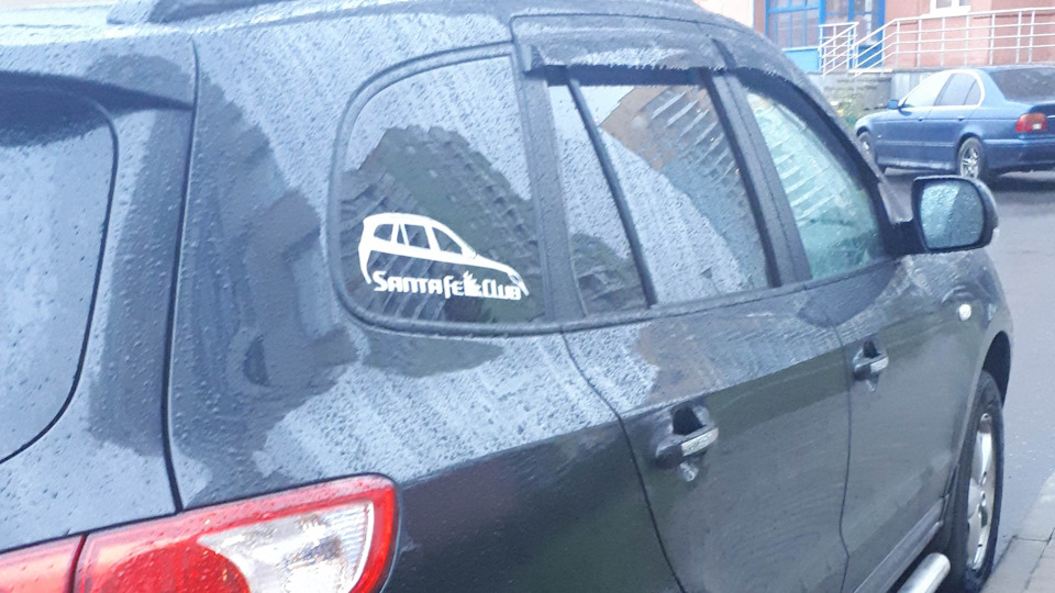 Hyundai Santa Fe 2.7  4WD