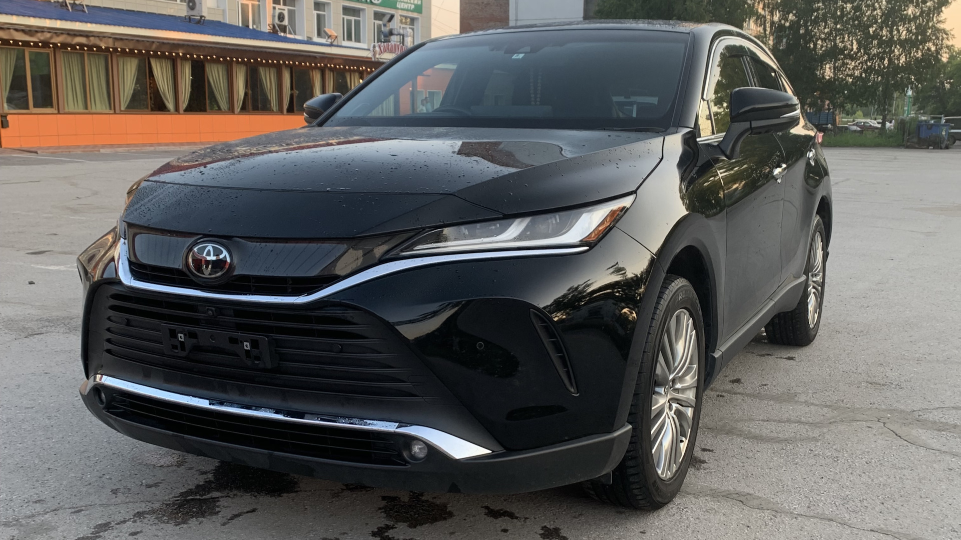 Toyota Harrier (4G) 2.0 бензиновый 2020 | на DRIVE2