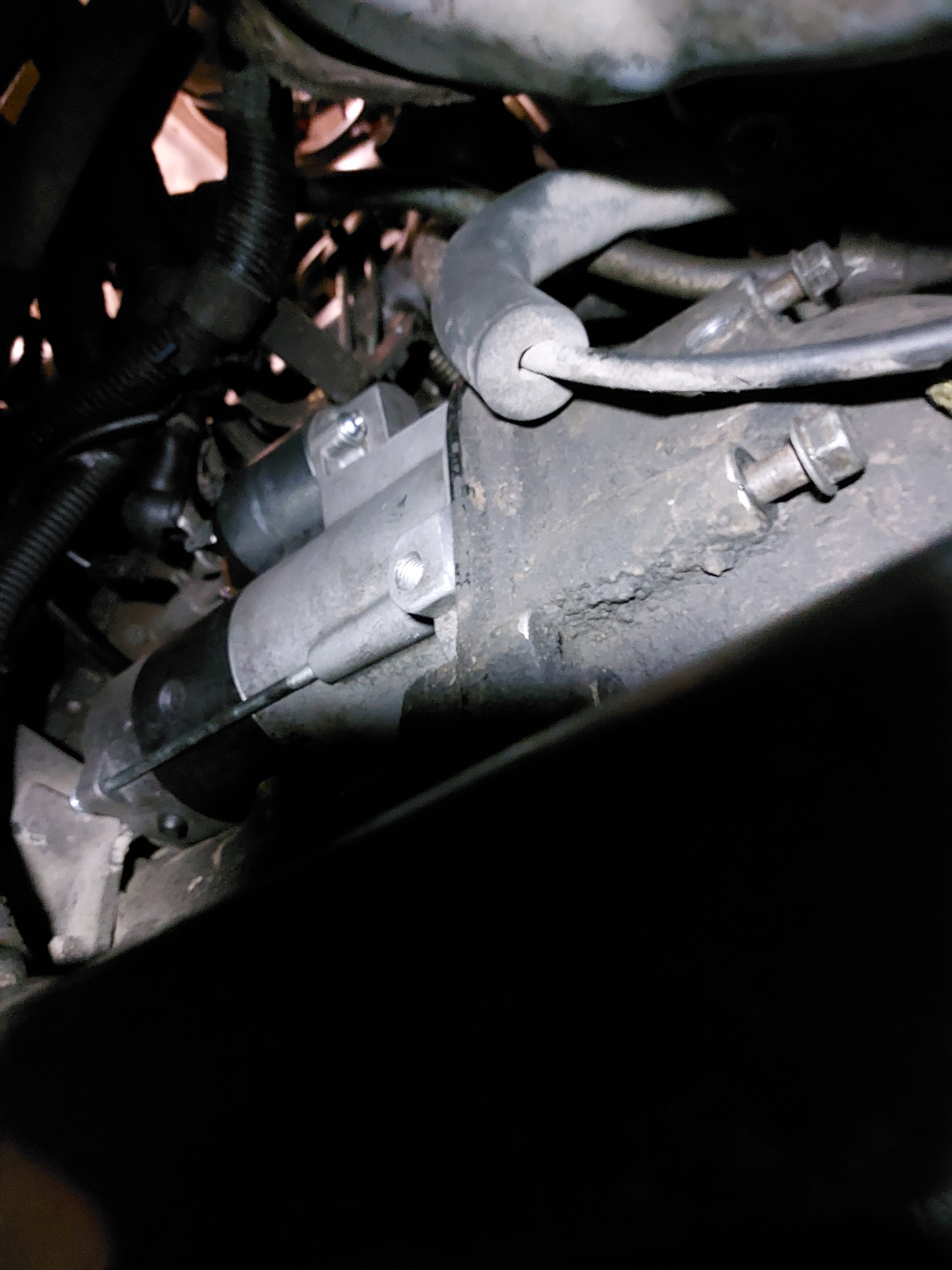 проблема со стартером. крутит, жужжит но не заводит — Mitsubishi Pajero ...