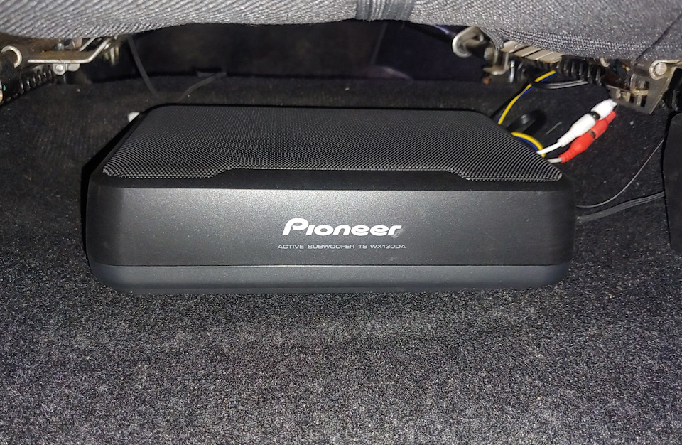 Pioneer компактный сабвуфер Pioneer TS-wx130da. Pioneer TS-wx130da под сидение. Сабвуфер Pioneer TS-wx010a. Pioneer TS-wx70da под сиденье.