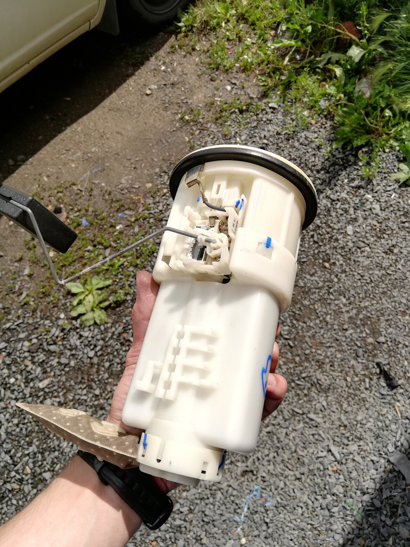 Замена погружного топливного фильтра Kyosan на 2nz 1nz - Toyota Probox, 1,5 л, 2