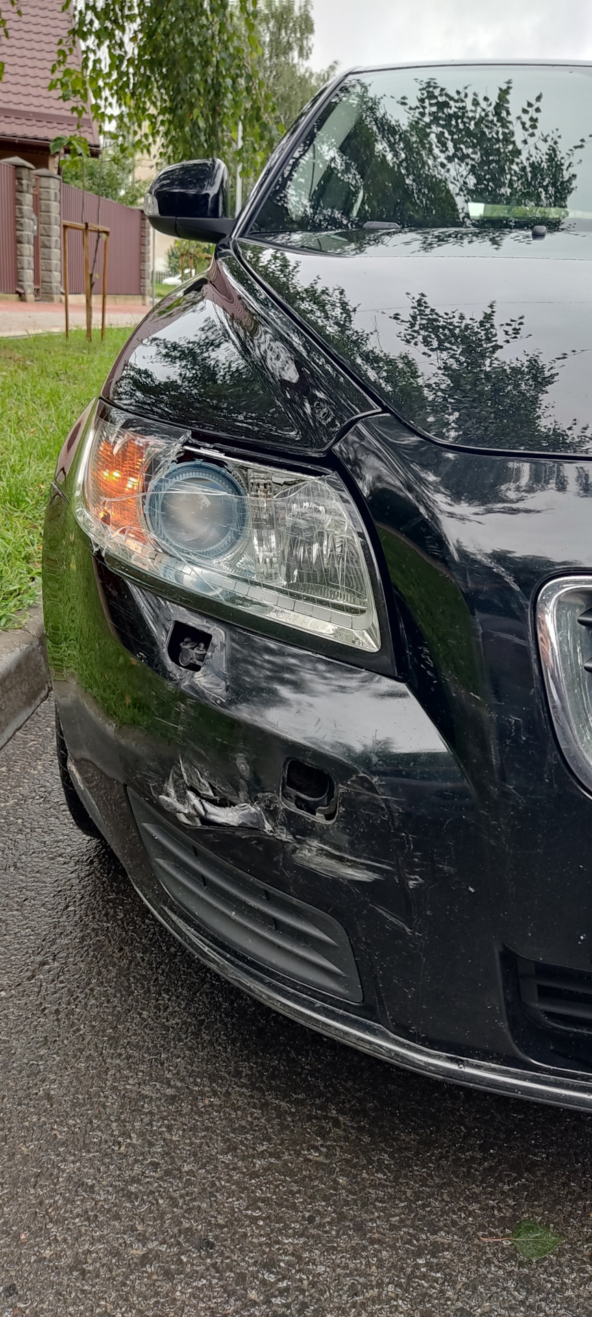 Ищу фару, или стекло фары — Volvo V50, 1,6 л, 2009 года | ДТП | DRIVE2