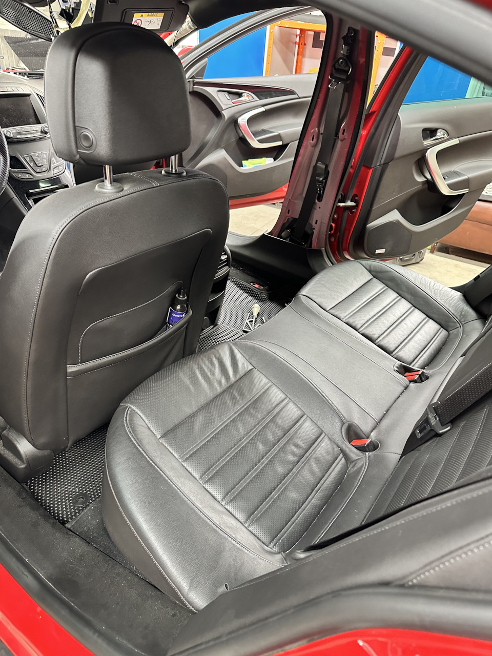 Норм так места стало😜 — Opel Insignia (1G)