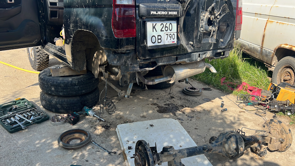 Фото в бортжурнале Mitsubishi Pajero Mini (2G)