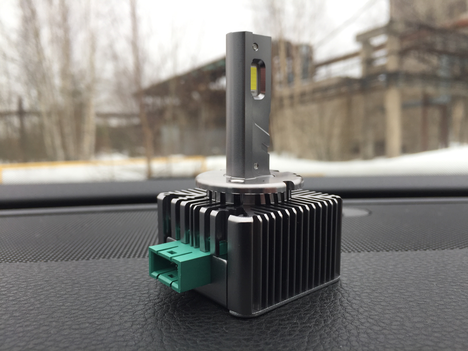 Свечи цифры. Свечи для торта "цифры". Светились 8. Гирлянда 140l 70 ламп черный провод. Гирлянда "нить" 20м ip20, белая нить, 200led, свечение белое, 8 режимов, 220в.