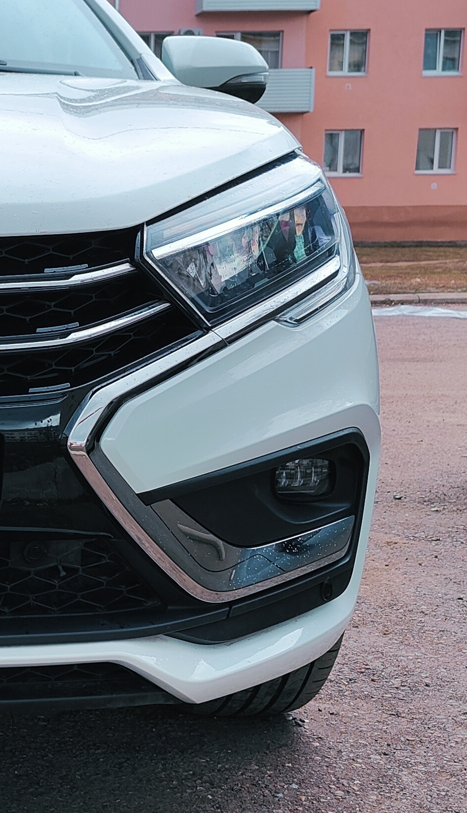 ПТФ, Волга-сигналы, передний парктроник. Часть 3 — Lada Vesta (NG), 1,6 ...