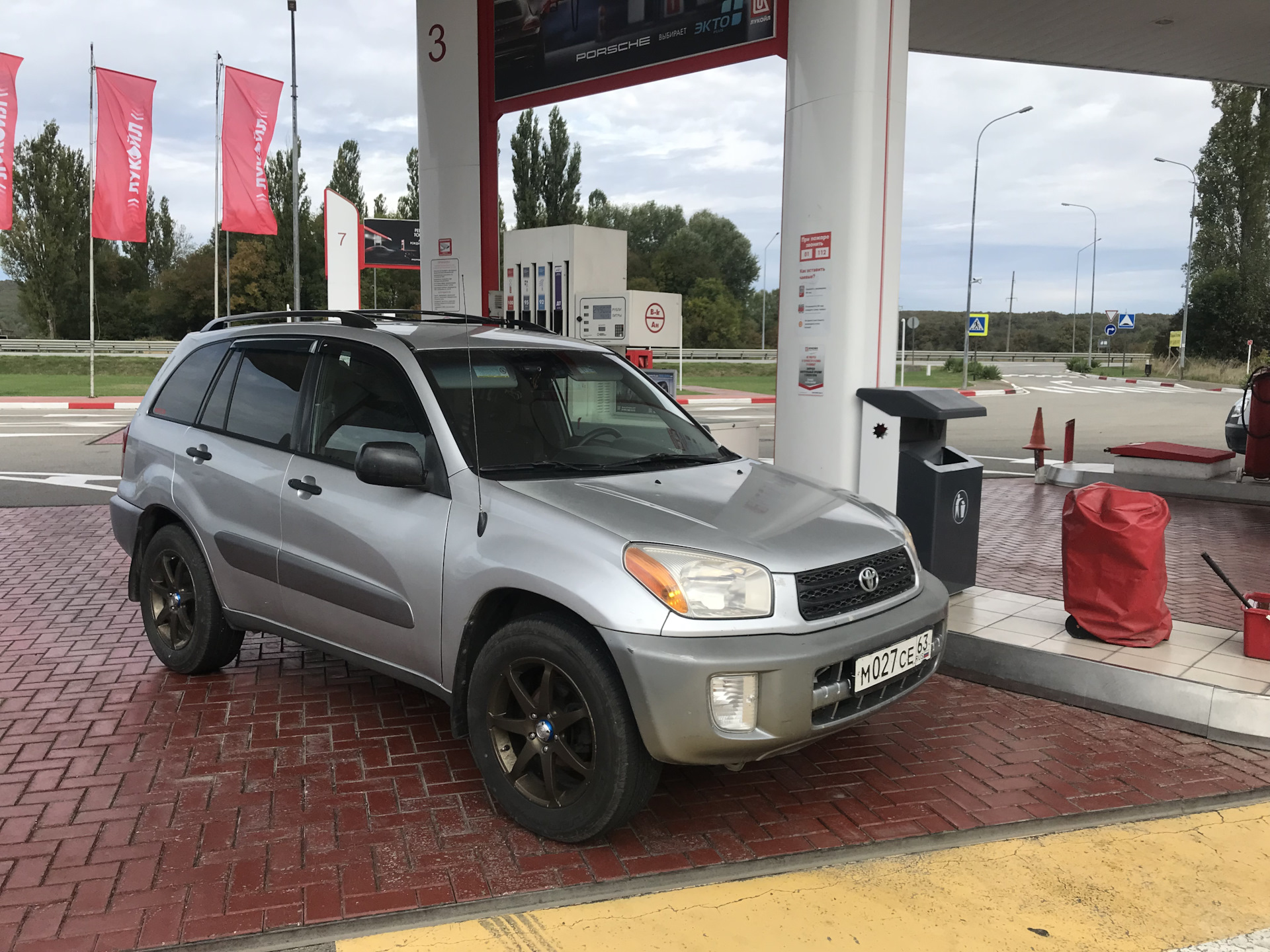 К морю в бархатный сезон — Toyota RAV4 (II), 2 л, 2002 года | путешествие |  DRIVE2