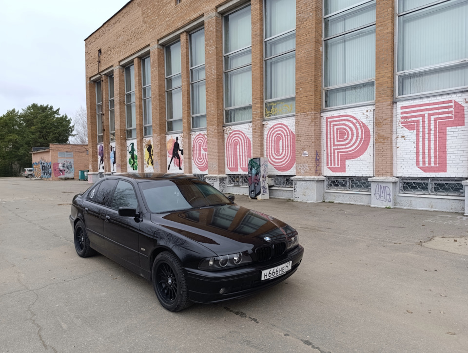 Фото в бортжурнале BMW 5 series (E39)