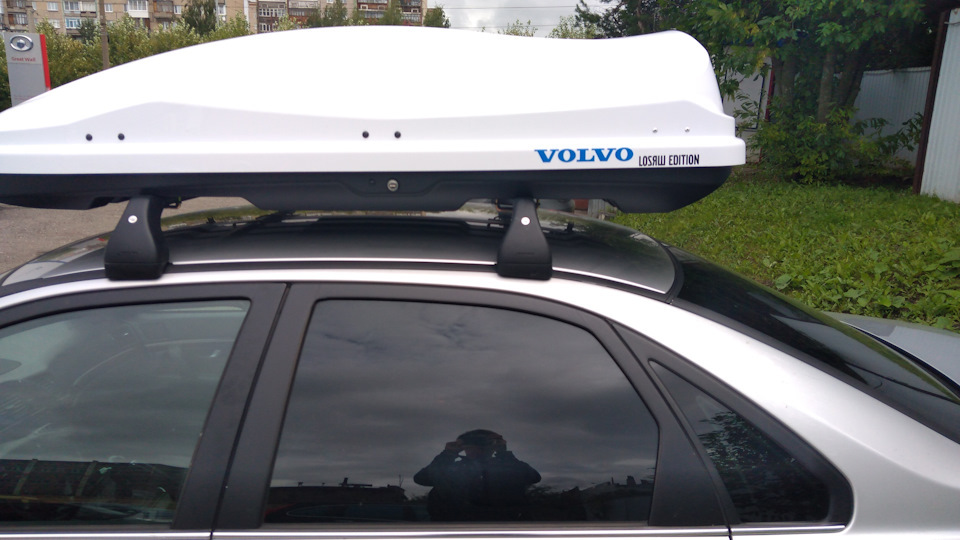Бокс на крышу — Volvo S80 (1G), 2,4 л, 2003 года | аксессуары | DRIVE2