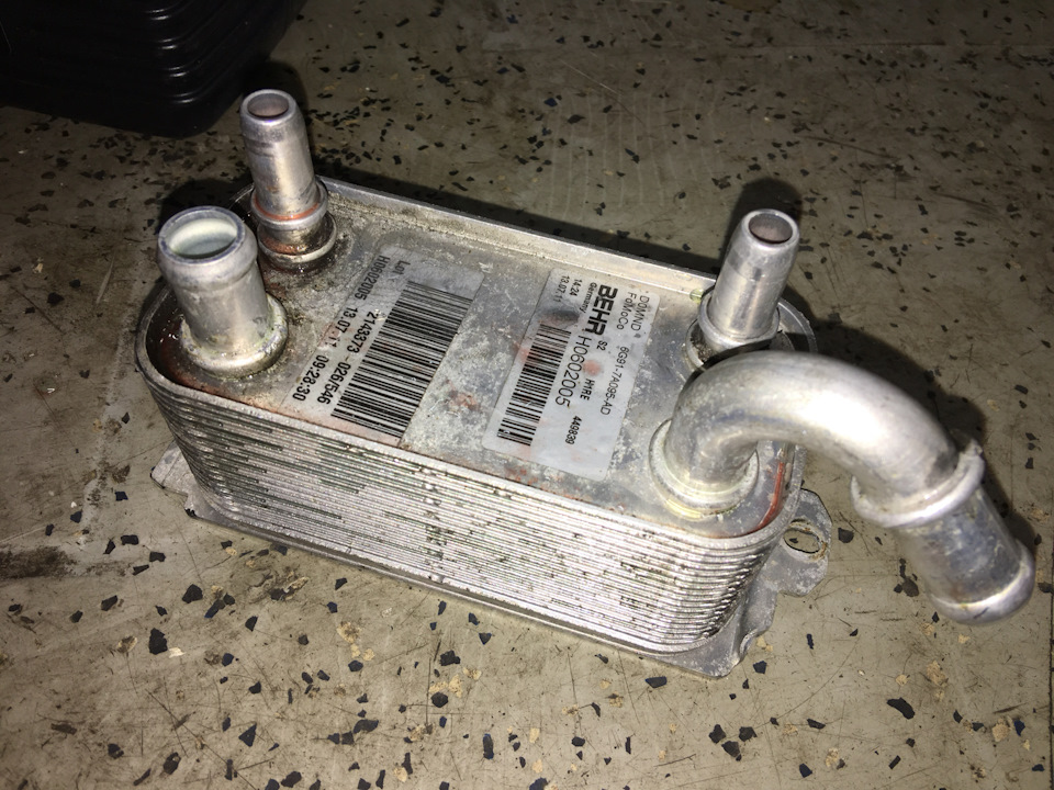 Запотевание трубки теплообменника АКПП. — Ford S-Max (1G), 2 л, 2010 ...