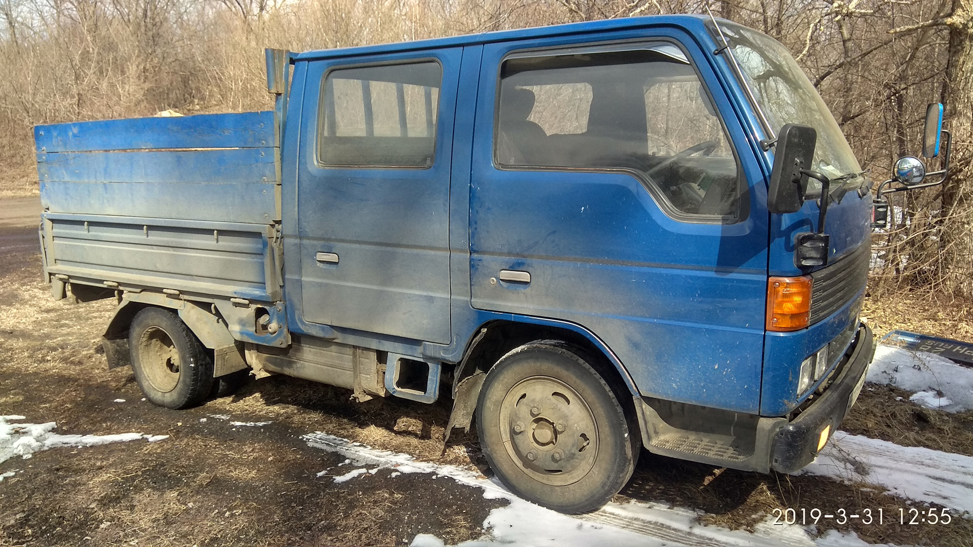 Дром курганская область авто с пробегом. Грузовик Мазда Титан с коробками. Мазда Титан с углем. Мануал на Мазда Титан грузовик. Мазда Титан в контакте.