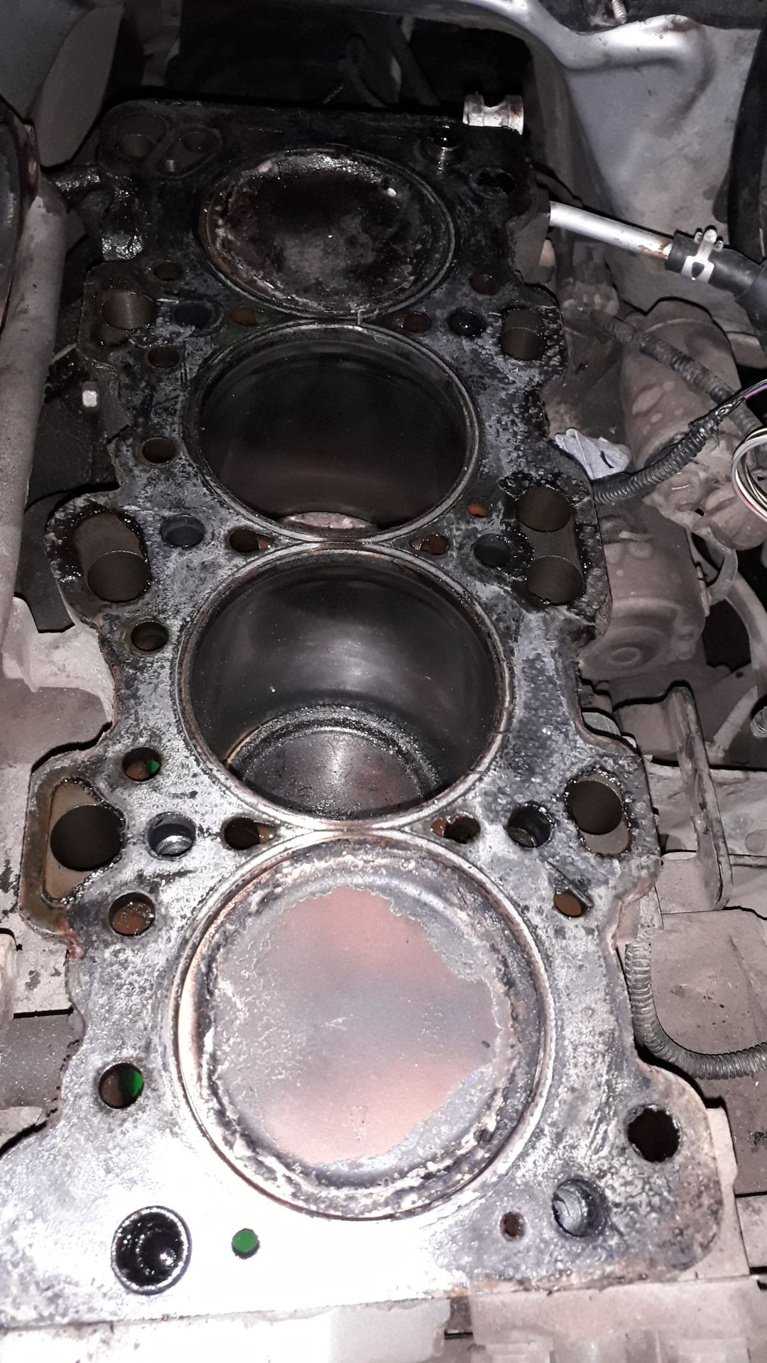 0 металлическая. Гбц ховер 2. 0 бензин. Гбц ховер н3 2. Замена прокладки гбц ховер н5 2.