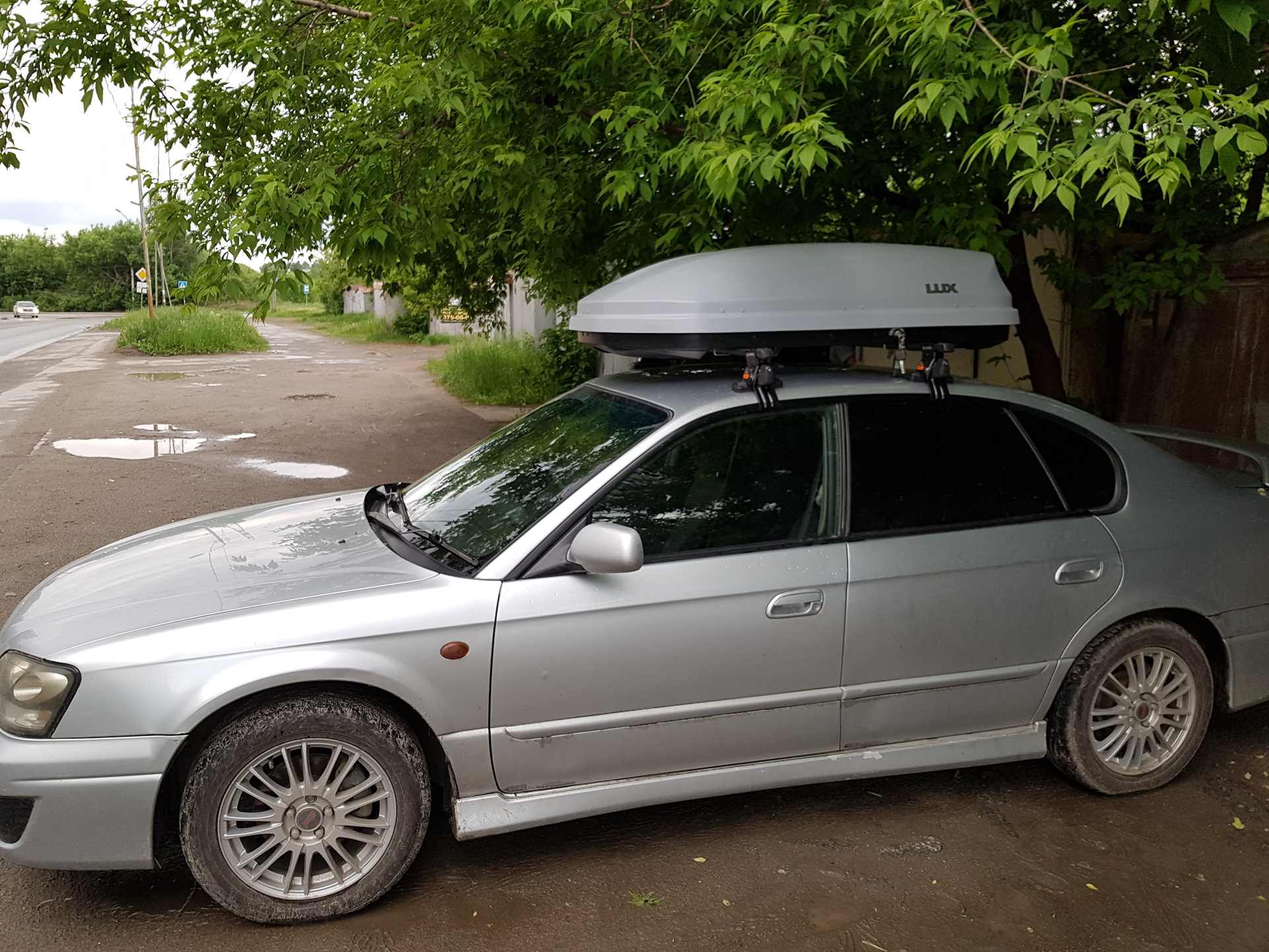 Бокс на крышу — Subaru Legacy B4 (BE), 2 л, 2001 года | аксессуары | DRIVE2