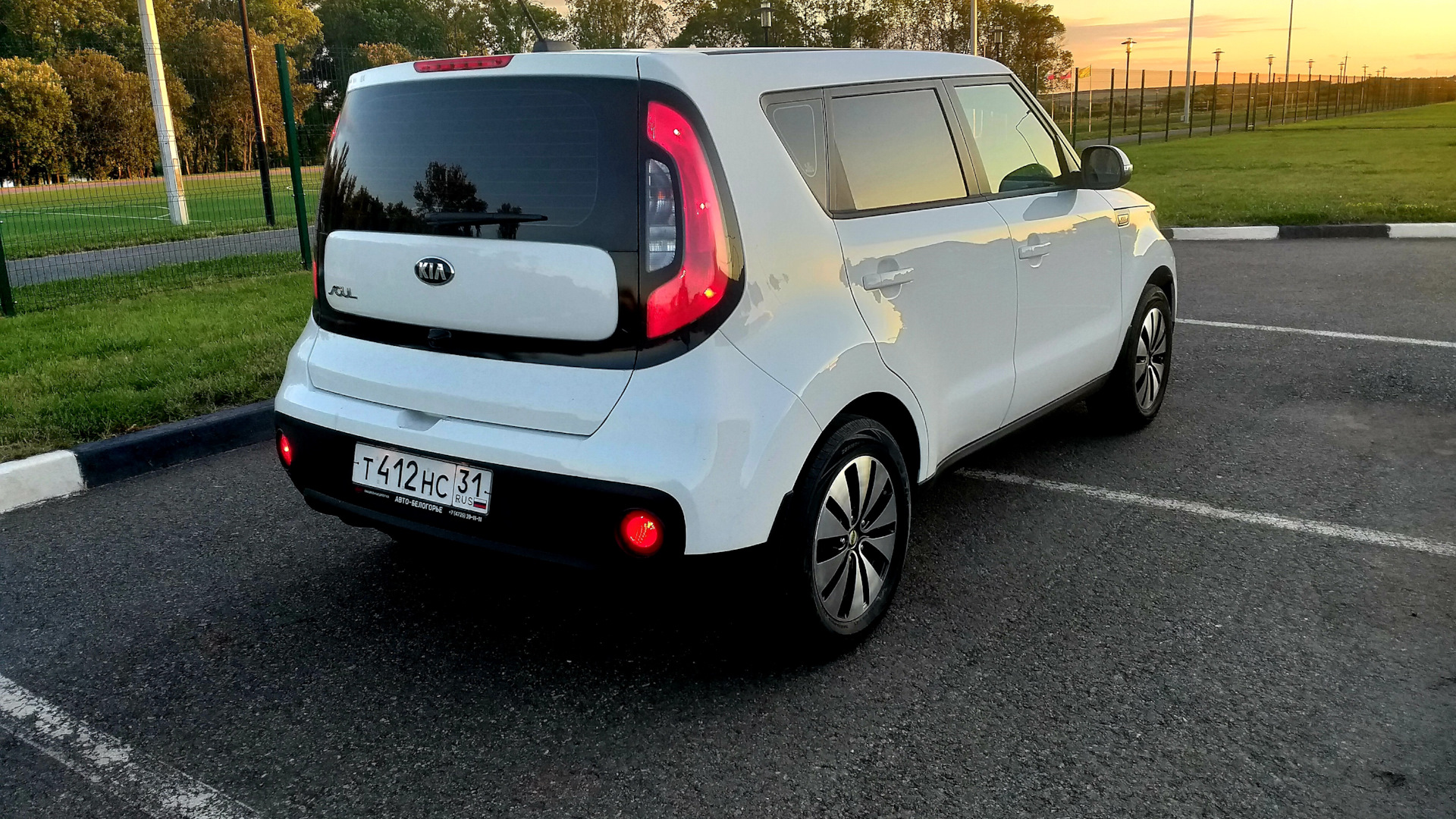 KIA Soul (2G) 1.6 бензиновый 2018 | Белый на DRIVE2