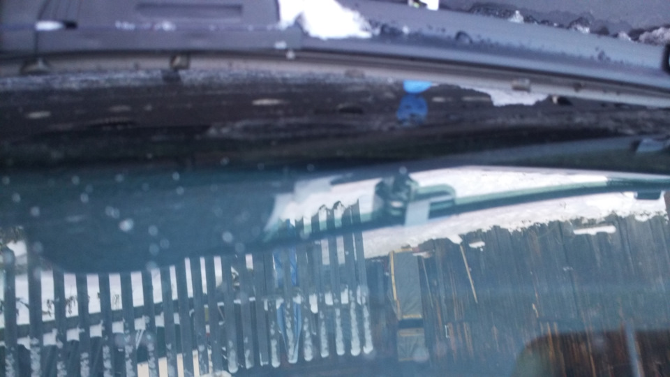 Чтобы резинки дворников не примерзали к стеклу — Mazda Demio (2G), 1,3 ...