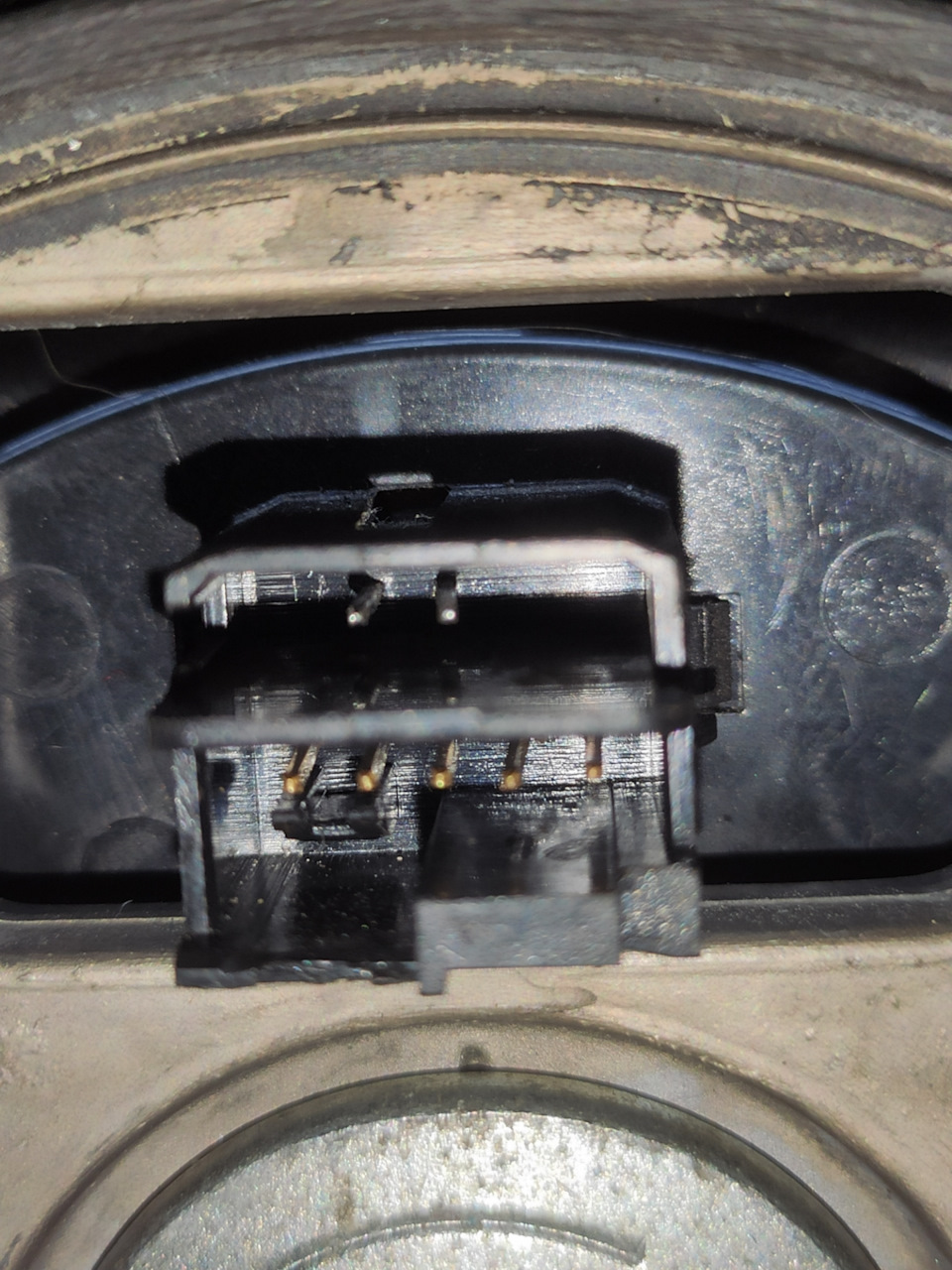 Нужна помощь! Подрулевой шлейф. — Audi A6 Avant (C5), 2,5 л, 2002 года ...