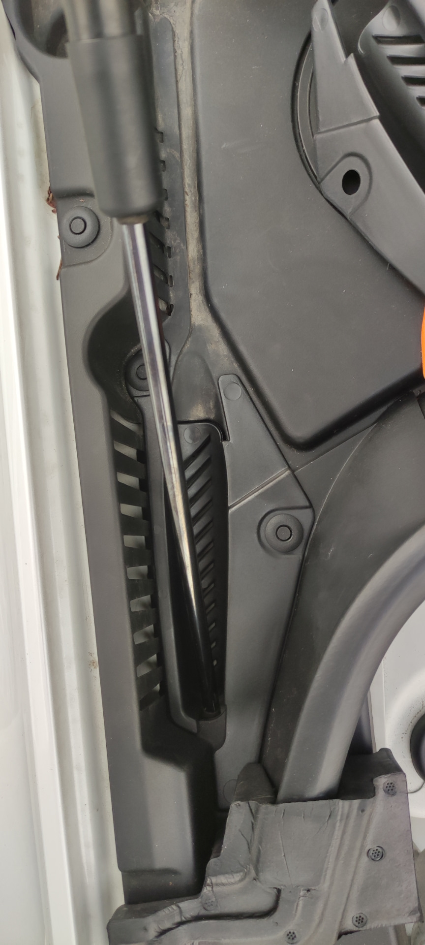 Фото в бортжурнале Volvo XC60 (2G)