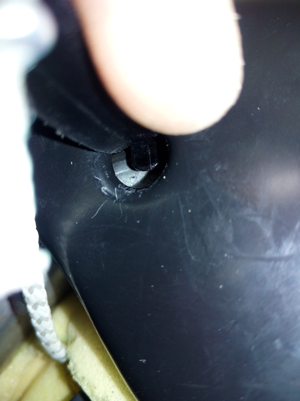 Снятие и установка обшивки переднего сидения.(ч.2) — Ford Mondeo III, 2 ...