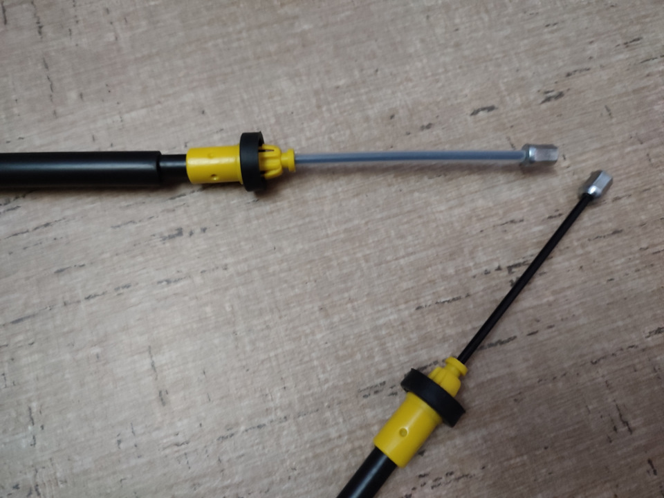 Меняем передние тормозные диски, колодки, тросы стояночного тормоза ...