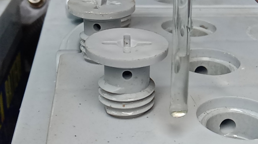 Ревизия акб Тюмень Премиум 74 Ач. — Ford Transit (7G), 2,2 л, 2008 года ...