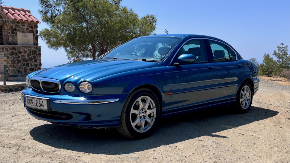 Jaguar X-Type