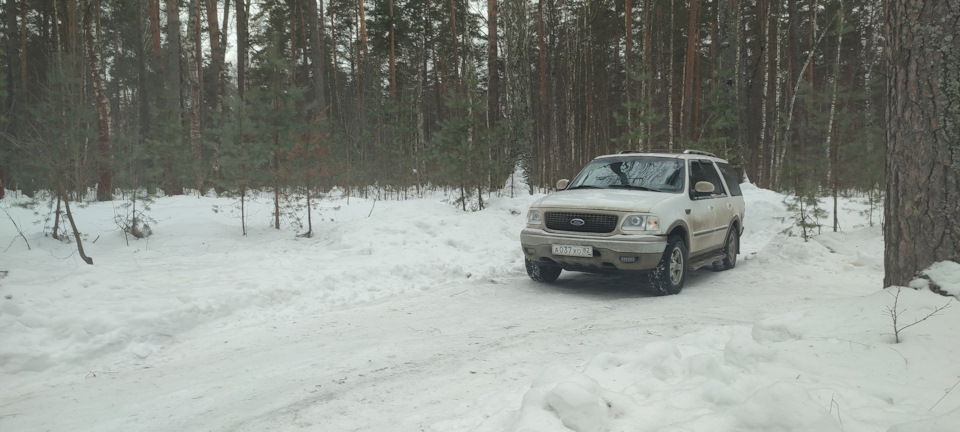 Фото в бортжурнале Ford Expedition (1G)