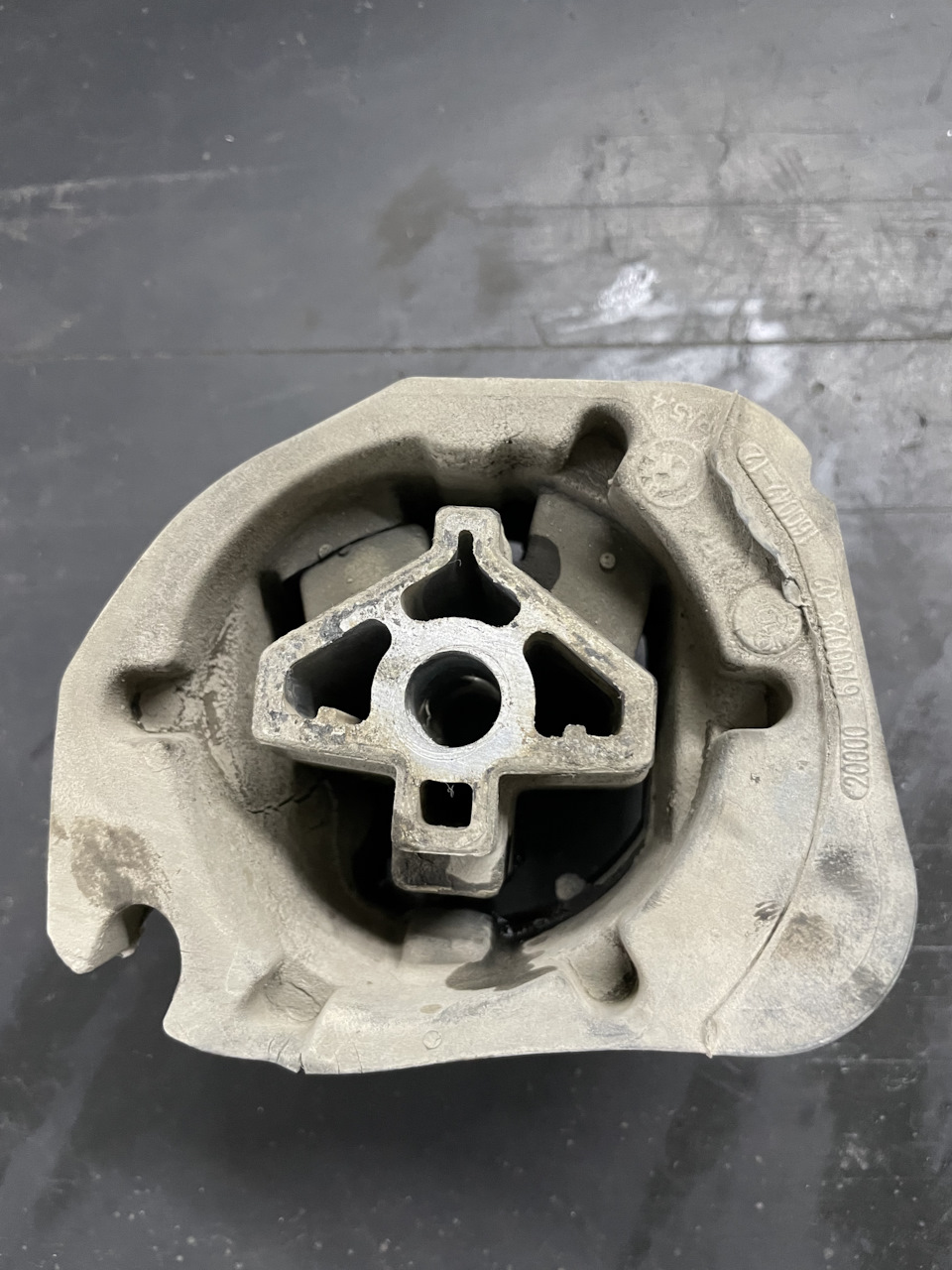 Вибрация при сбросе оборотов. — BMW X5 (E70), 3 л, 2010 года | визит на ...