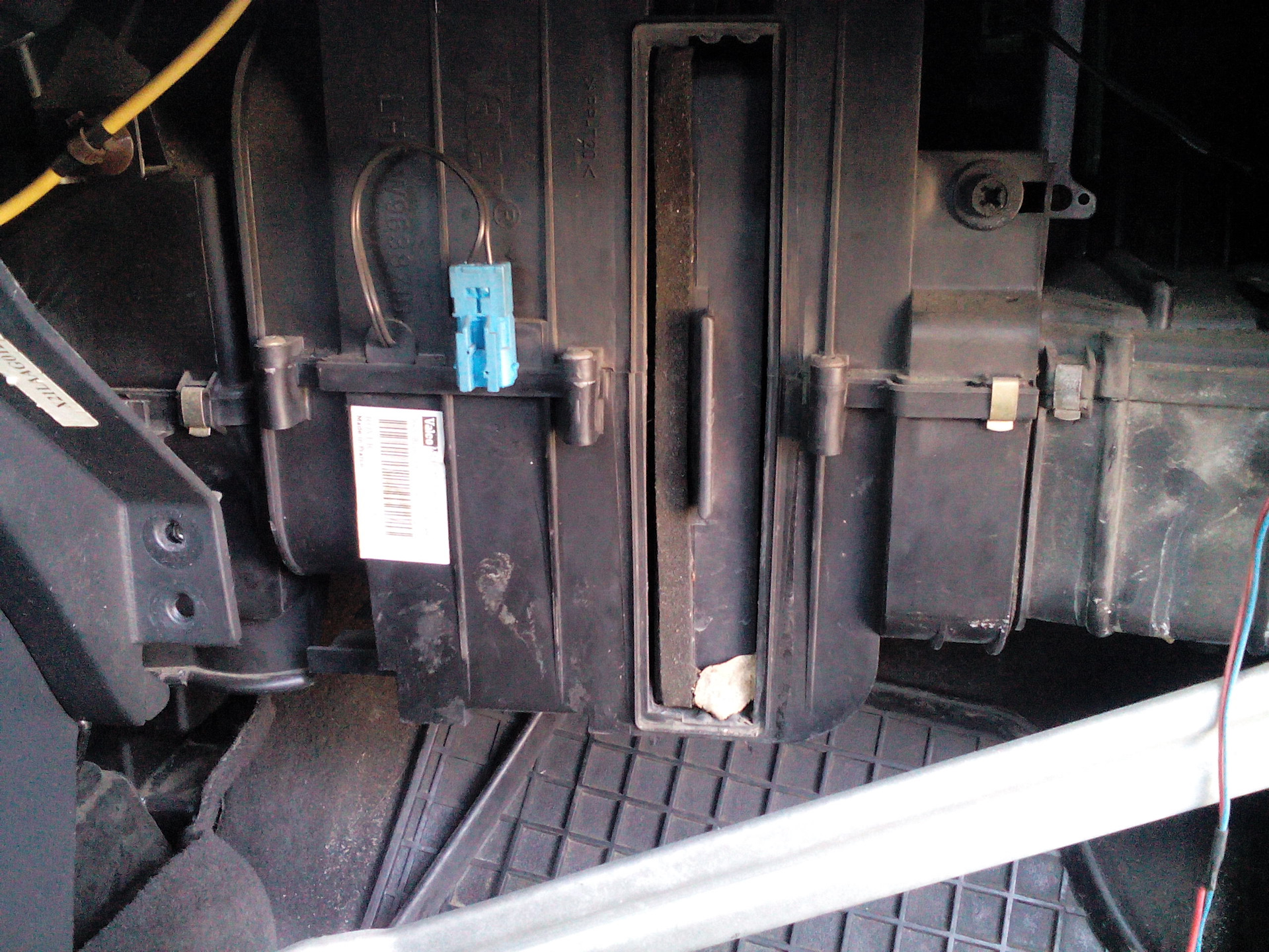 Замена салонного фильтра - Rover 45, 1,8 л, 2002 года расходники DRIVE2