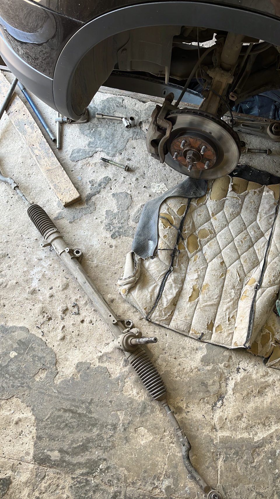 вылезла 😂 — Nissan Qashqai (1G)