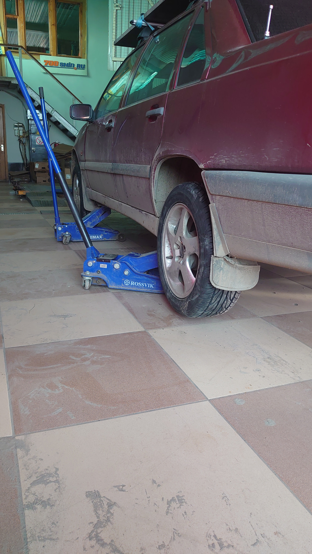 Споротивни колеса це слики отправились на клумбы — Volvo 850, 2,5 л ...