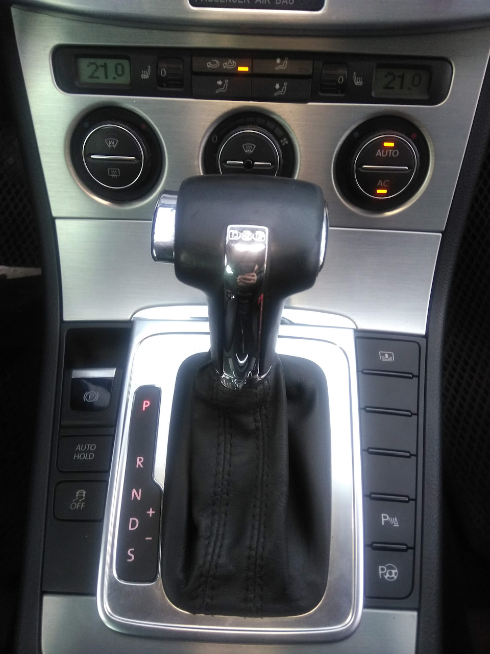 Фото в бортжурнале Volkswagen Passat Variant (B6)