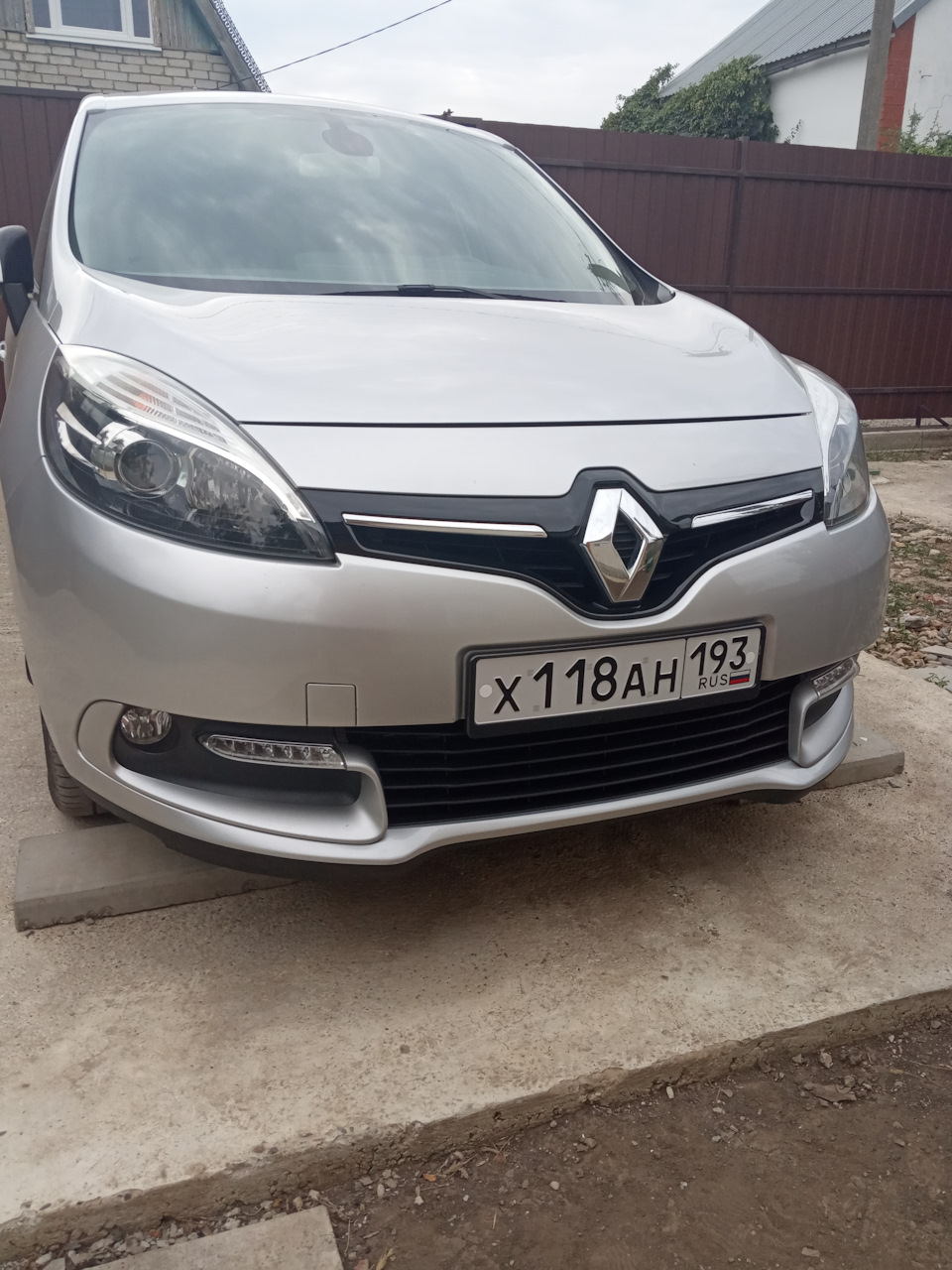 Регистрация авто — Renault Grand Scenic III, 1,5 л, 2014 года | покупка  машины | DRIVE2