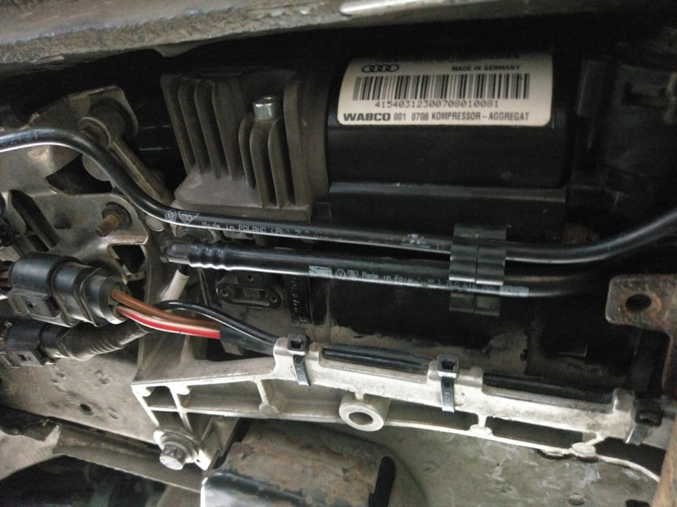 Фото в бортжурнале Audi Q7 (1G)