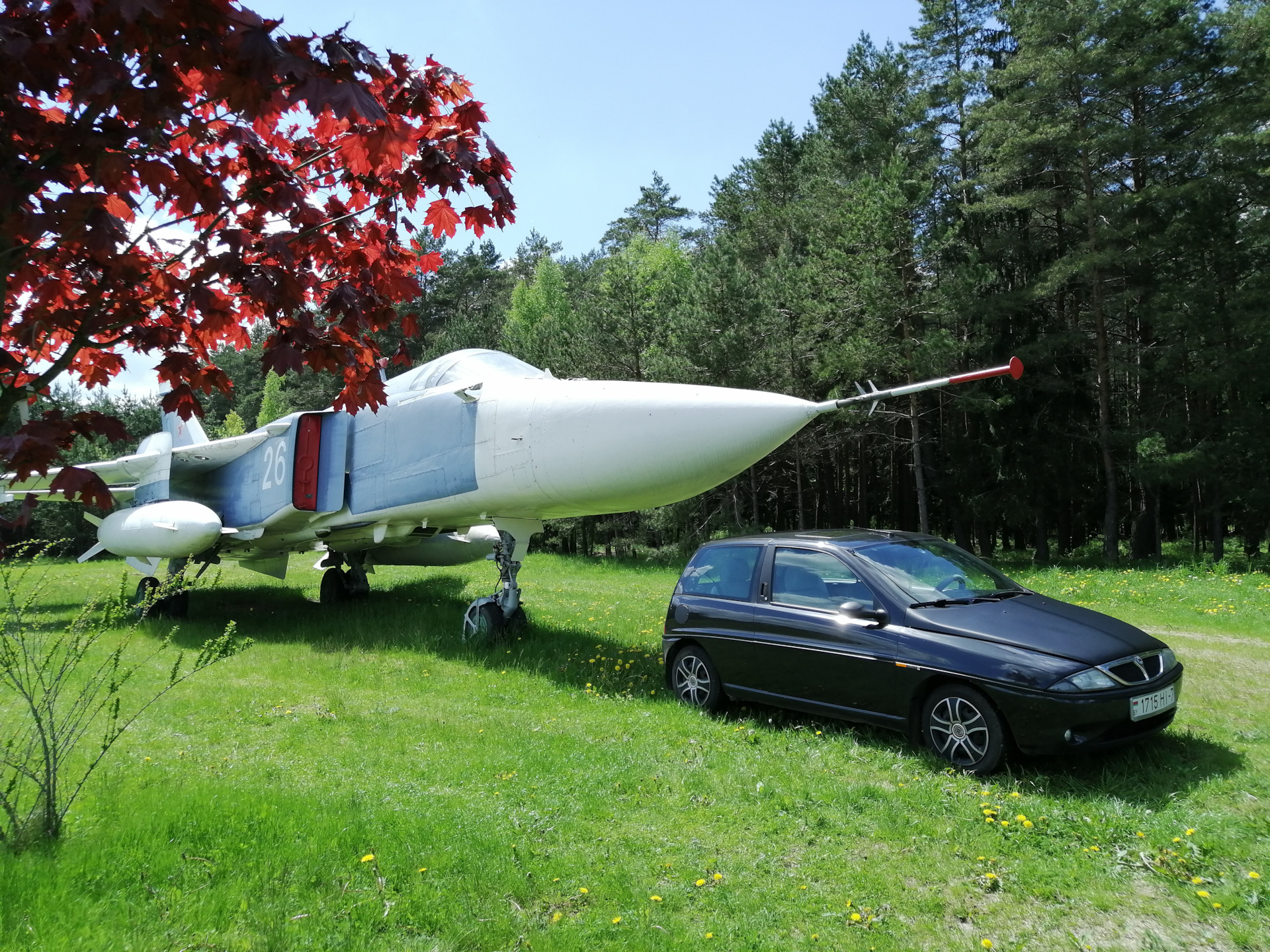 Аэродром Липки, музей авиационной техники (переезд) — Lancia Ypsilon, 1,2  л, 1996 года | путешествие | DRIVE2