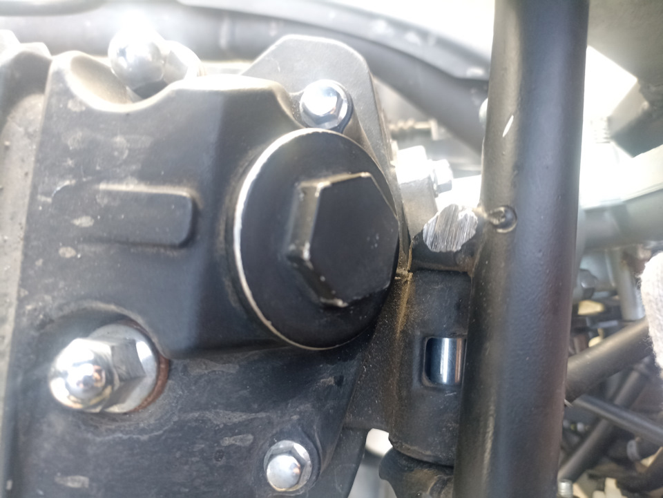 Сорвана резьба на клапанной крышке: решение — Сообщество «Околоколесица ...