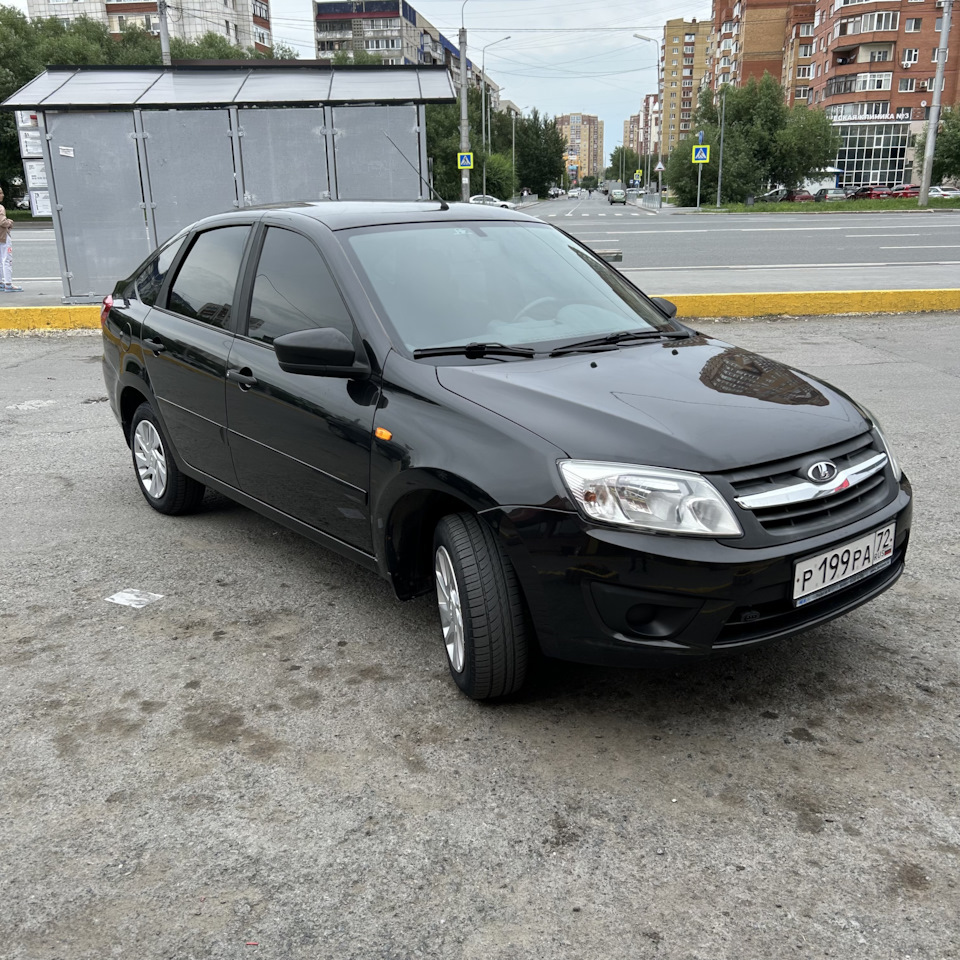 Темнота и уют — Lada Гранта Лифтбек (1G), 1,6 л, 2015 года | фотография ...