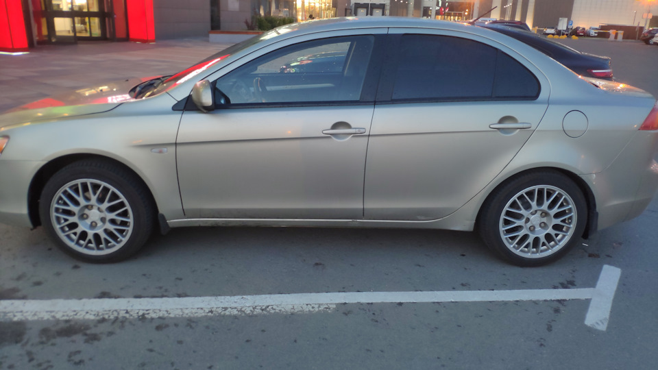 Help, мультируль — Mitsubishi Lancer X, 2,4 л, 2008 года | аксессуары ...