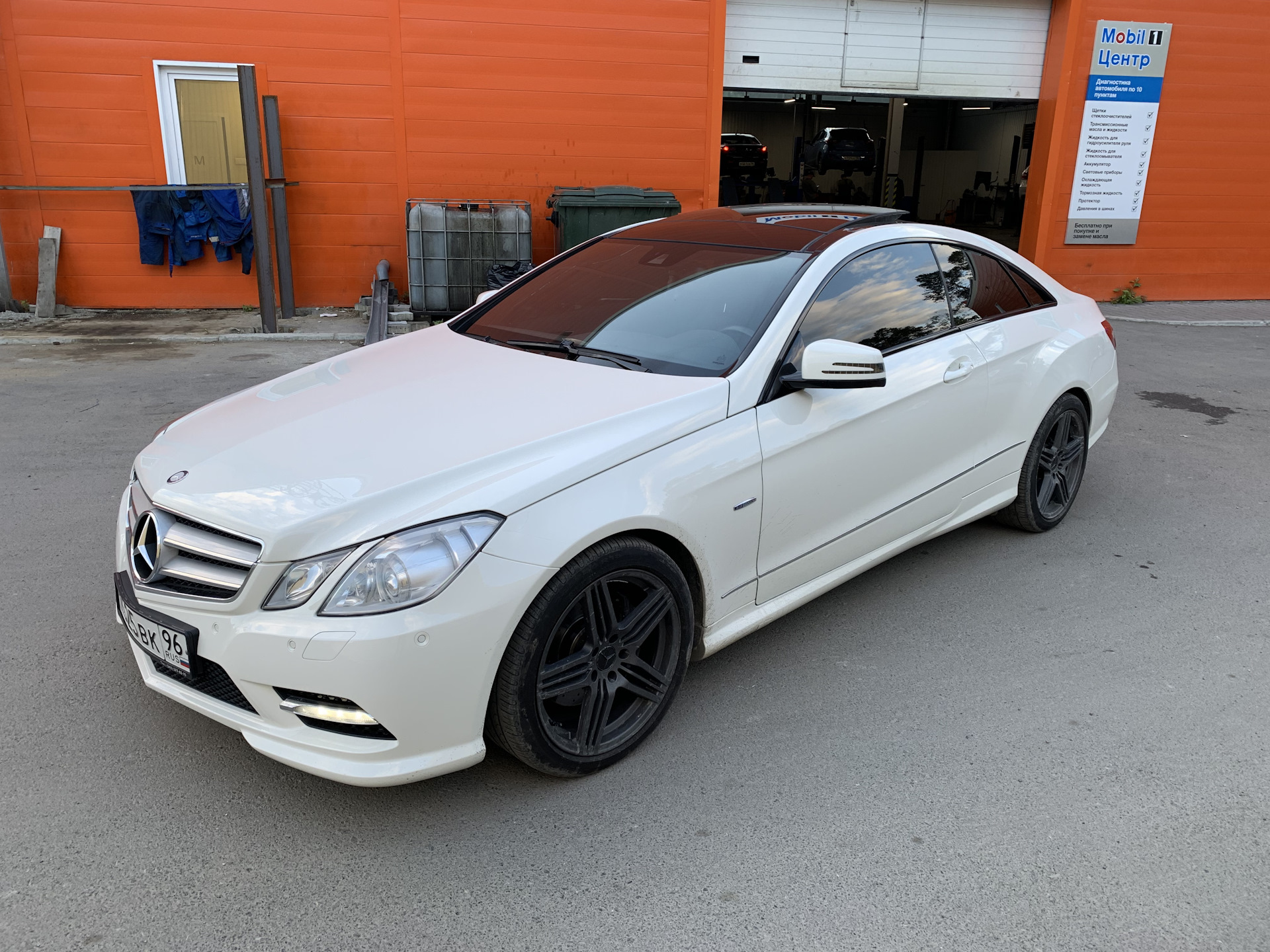 Mercedes c207 Coupe