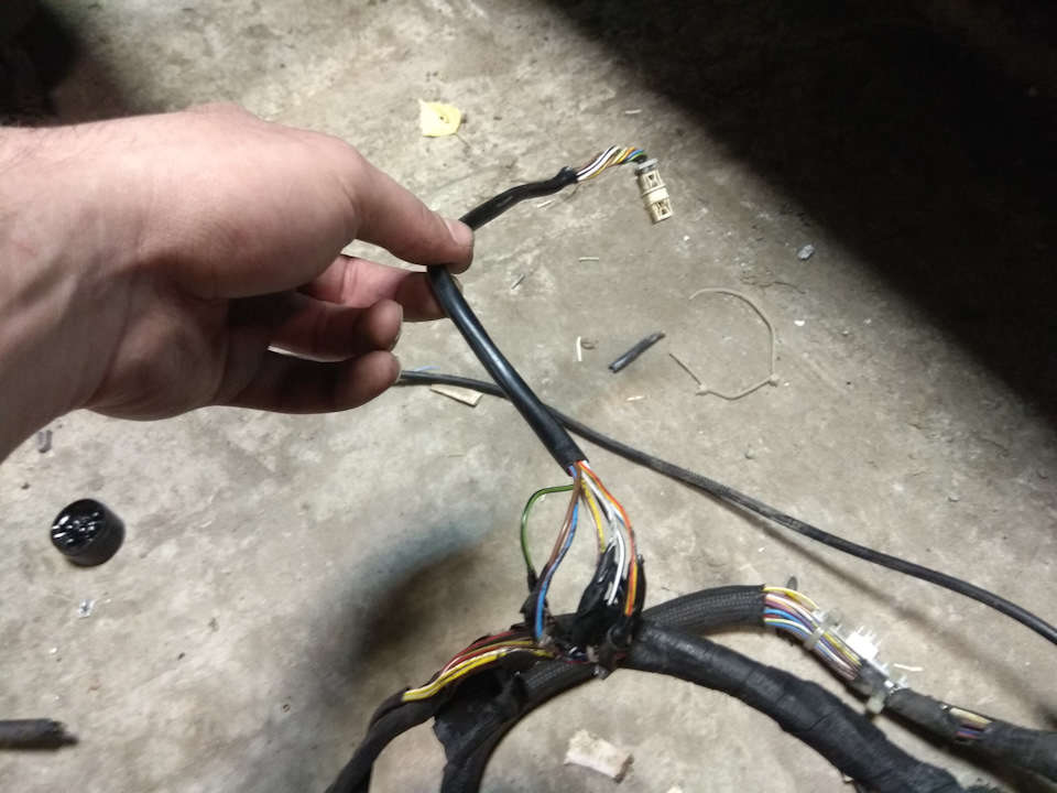 CoAAAgITWeA-960.jpg