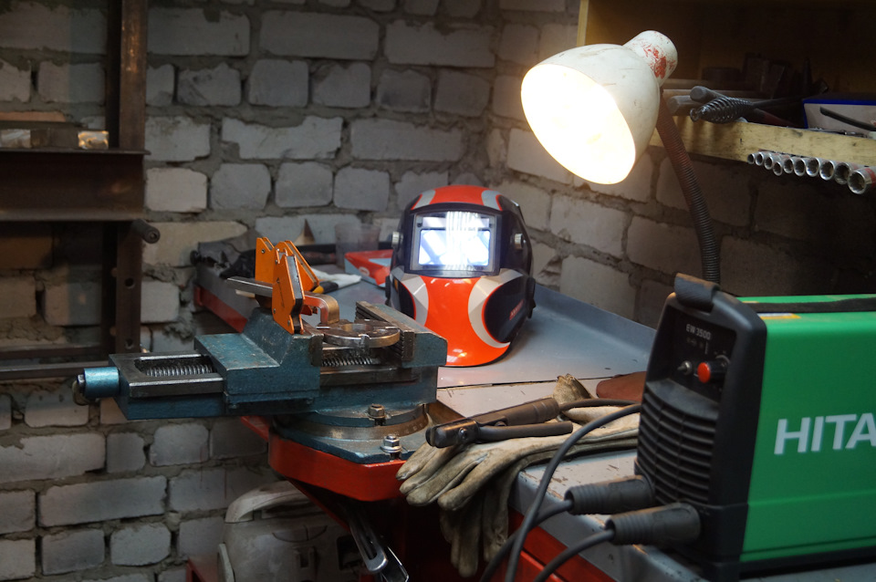 CoAAAgKh 2A 960 Как открутить шкив коленвала т40