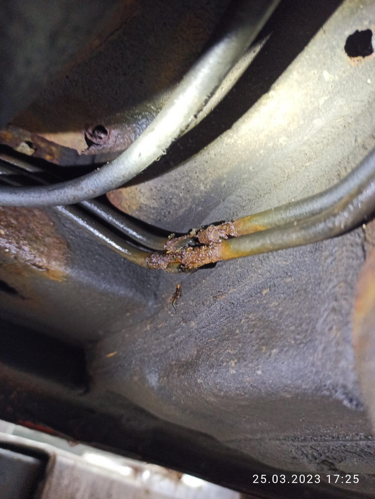 BRAKE горит на Kia Rio 2 JB 2010 — KIA Rio (2G), 1,4 л, 2010 года ...